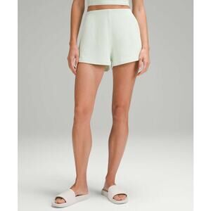 [Lululemon] Kohlrabi Green Ribbed Softstreme High Rise Pull On Shorts Size 10